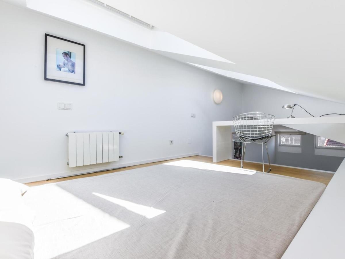 Atico Reformado En Anton Martin Apartment Madrid Exterior photo